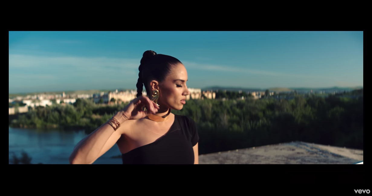 Videoclip India Martinez - La Gitana